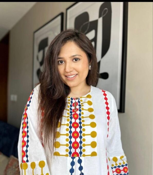 Women Full Heavy Printed White Kurta Set