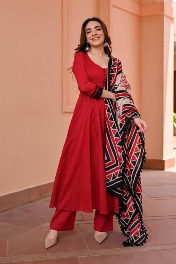 Lal Rohini Suit Set