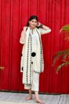 Queen Off White Kuta Set