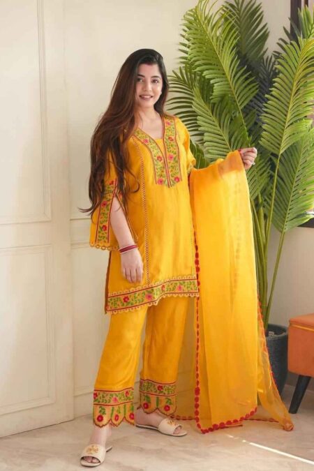 Pure fine reyon salab fabric with Hand wark embroidery Kurti with Pant with cotton Dupatta