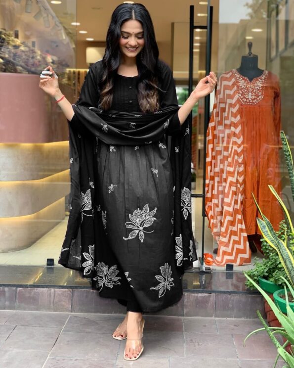 WhatsApp Image 2025-04-18 at 1.58.22 PM