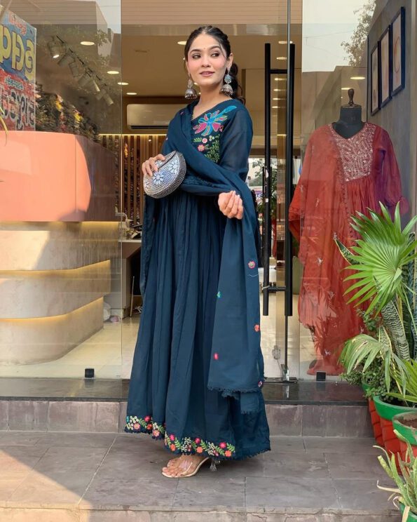 WhatsApp Image 2025-04-19 at 6.08.41 PM (2)