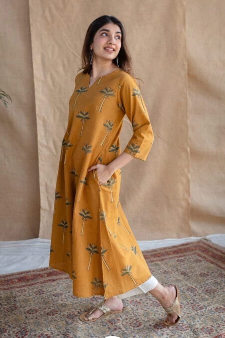 Coconut Tree Print Cotton Kurta Pant