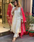 Heavy Chanderi Suit Set- womaaniya