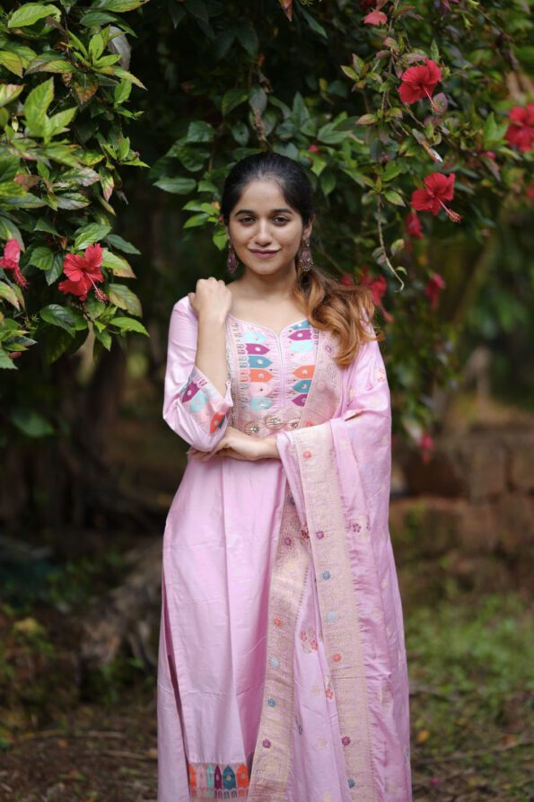 Elegant Pink Embroidered Silk Kurta Set with Dupatta