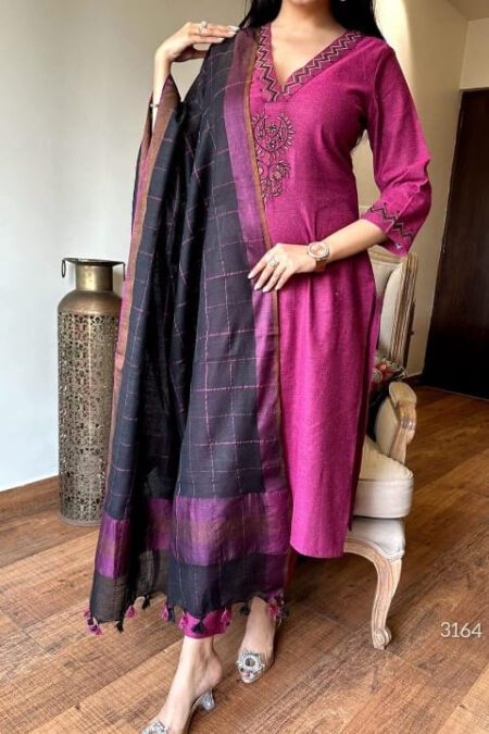Magenta Embroidered Kurta Set with Black Dupatta