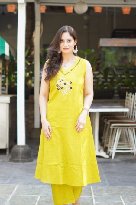 Lime Yellow Sleeveless Kurta Set with Floral Embroidery