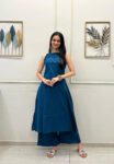 Teal Blue Sleeveless Kurta Set with Mirror Work