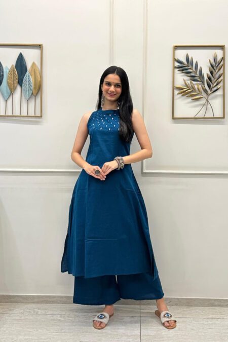 Teal Blue Sleeveless Kurta Set with Mirror Work