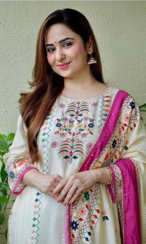 Cream Embroidered Cotton Suit Set with Pink Dupatta