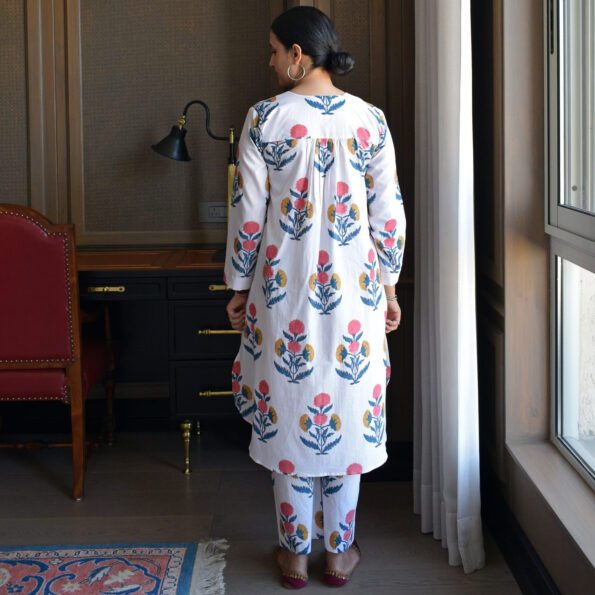 White Floral Printed Cotton Kurta Pant Set