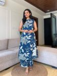 Navy Blue Floral Printed Sleeveless Kurta Set