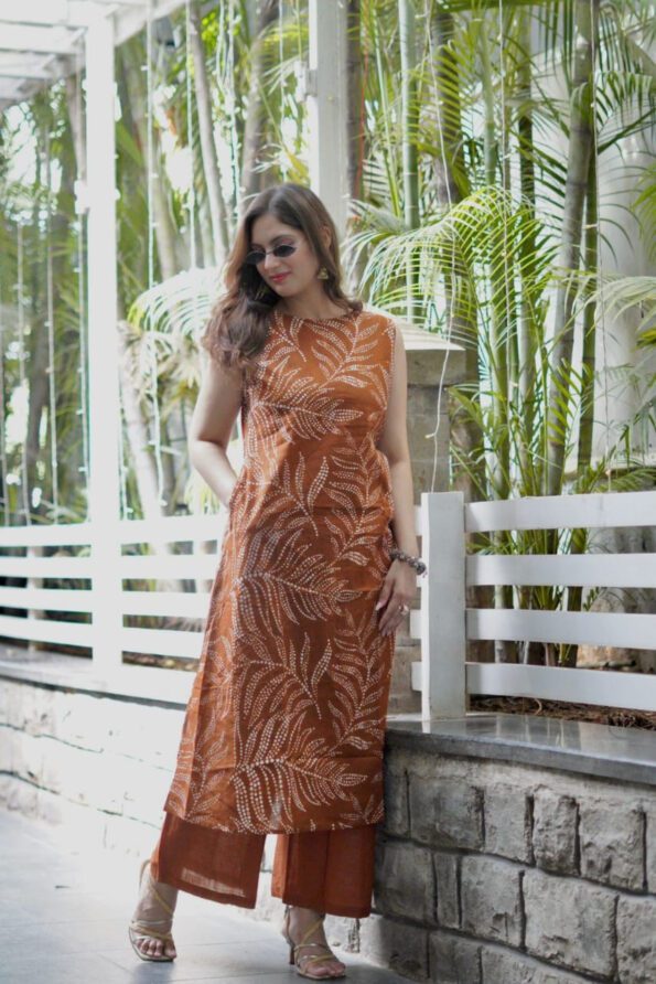 Rust Brown Sleeveless Printed Kurta Set