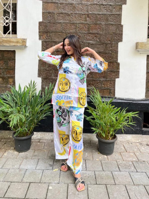 Multicolor Graphic Printed Co-ord Set for Women