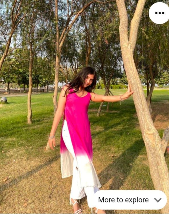 Pink & White Ombre Sleeveless Kurti Set