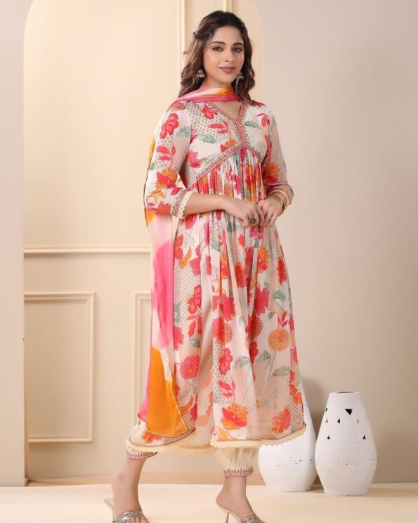 Floral Printed Kurta Pant with Dupatta Set