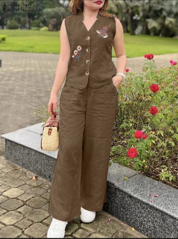 Brown Sleeveless Cotton Embroidered Kurti Co-Ord Set