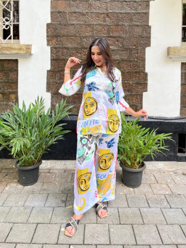 Multicolor Graphic Printed Co-ord Set for Women