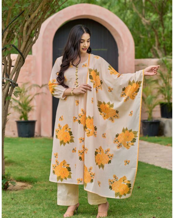 Cream Floral Printed Kurta Set with Dupatta for Women